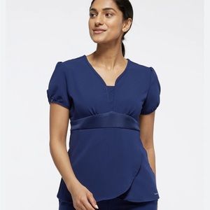 Jaanuu Navy Keyhole Sleeve Tulip Scrub Top